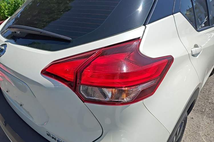 Used Nissan Kicks 2021 1.5L XL CVT Cool Enjoyment Edition Right Rear Taillight