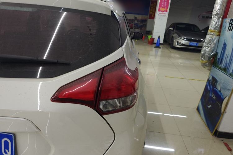 Used Nissan Kicks 2021 1.5L XV CVT Smart Connect Luxury Edition Right Rear Taillight