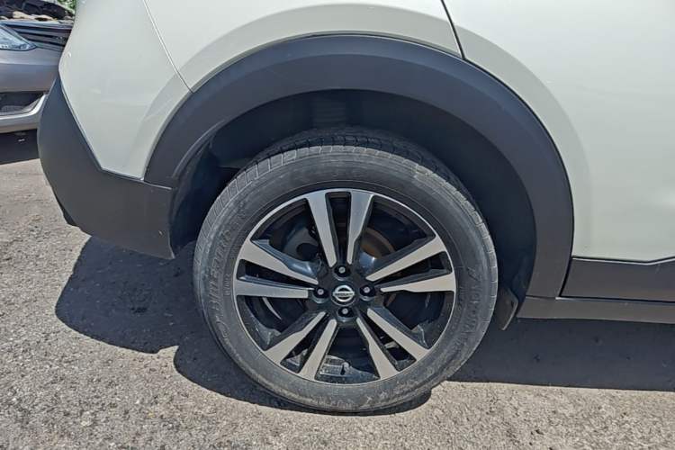 Used Nissan Kicks 2021 1.5L XL CVT Cool Enjoyment Edition Right Rear Wheel Hub
