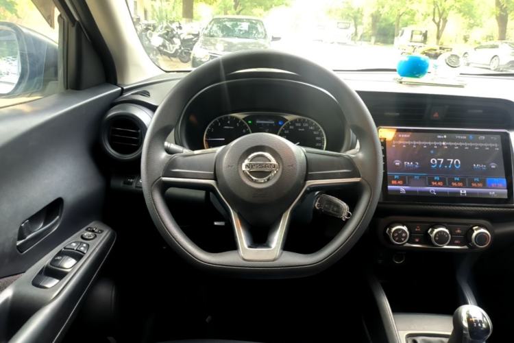 Used Nissan Kicks 2021 1.5L XE Manual Cool Edition Steering Wheel