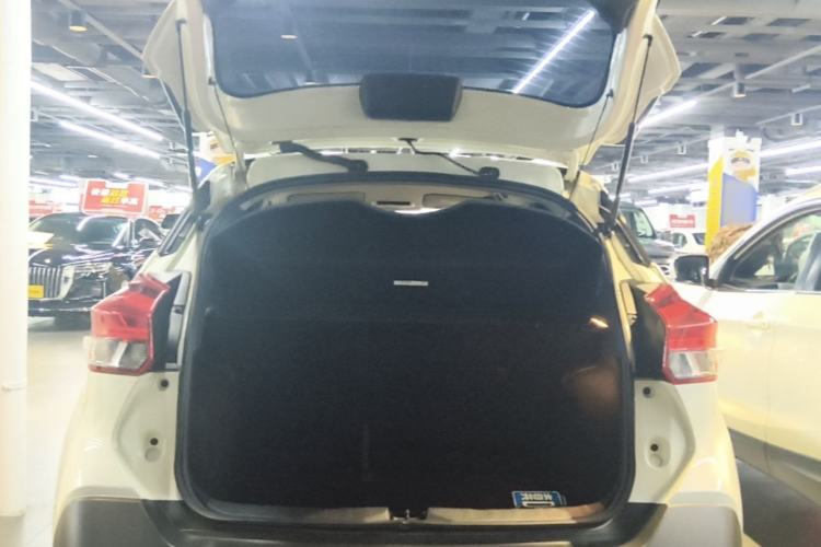 Used Nissan Kicks 2021 1.5L XL CVT Cool Enjoyment Edition Trunk