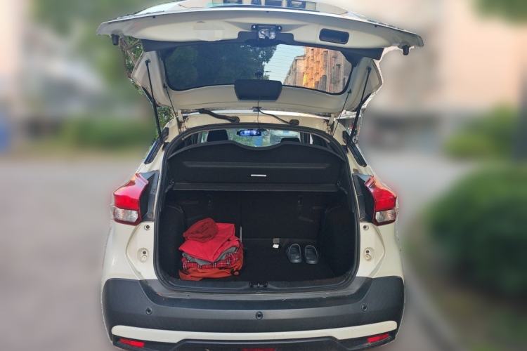 Used Nissan Kicks 2021 1.5L XL CVT Cool Enjoyment Edition Trunk