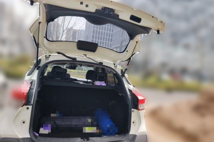 Used Nissan Kicks 2021 1.5L XV CVT Smart Connect Luxury Edition Trunk