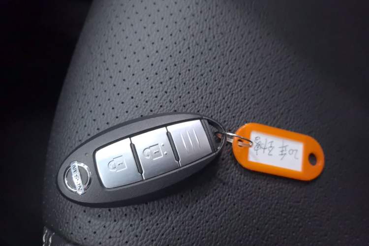 Used Nissan Kicks 2021 1.5L XV CVT Smart Connect Luxury Edition Vehicle Key