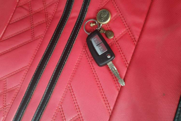 Used Nissan Kicks 2021 1.5L XL CVT Cool Enjoyment Edition Vehicle Key