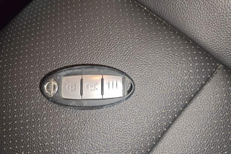 Used Nissan Kicks 2021 1.5L XV CVT Smart Connect Luxury Edition Vehicle Key