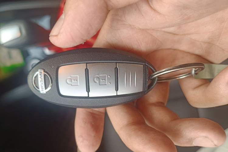 Used Nissan Kicks 2021 1.5L XV CVT Smart Connect Luxury Edition Vehicle Key
