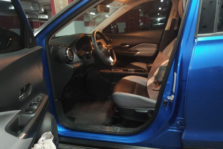 Used Nissan Kicks 2022 1.5L CVT XV TOP Flagship Edition Driver Seat