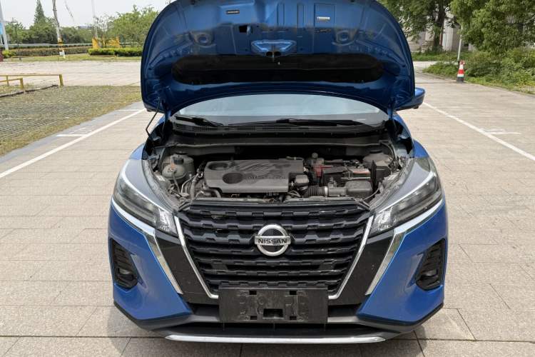 Used Nissan Kicks 2022 1.5L CVT XV Luxury Edition Engine Bay