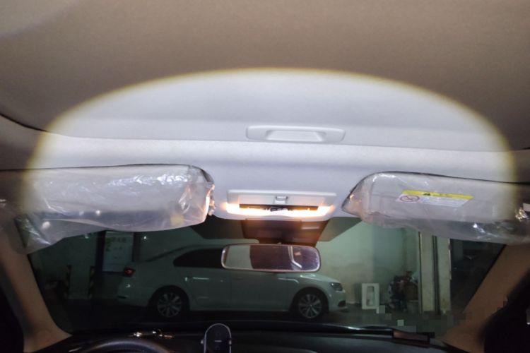 Used Nissan Kicks 2022 1.5L CVT XV TOP Flagship Edition Headliner