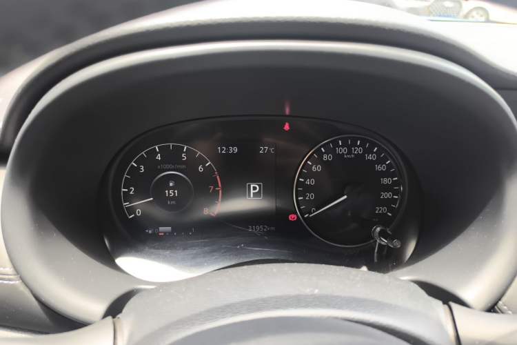 Used Nissan Kicks 2022 1.5L CVT XV Luxury Edition Instrument Cluster
