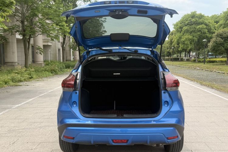 Used Nissan Kicks 2022 1.5L CVT XV Luxury Edition Trunk