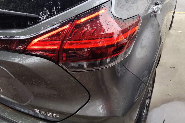 Used Nissan Kicks 2022 1.5L CVT XV Luxury Edition Exterior 3