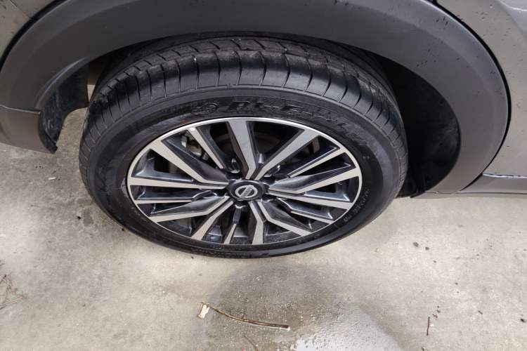 Used Nissan Kicks 2022 1.5L CVT XV Luxury Edition Exterior 5