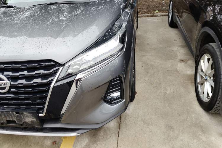 Used Nissan Kicks 2022 1.5L CVT XV Luxury Edition Left Front Headlight