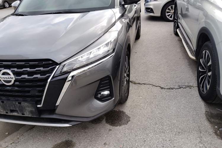 Used Nissan Kicks 2022 1.5L CVT XV Luxury Edition Left Front Headlight