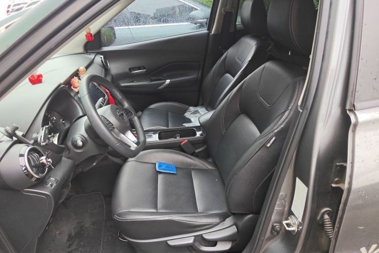 Used Nissan Kicks 2022 1.5L CVT XV Luxury Edition Left Front Seat