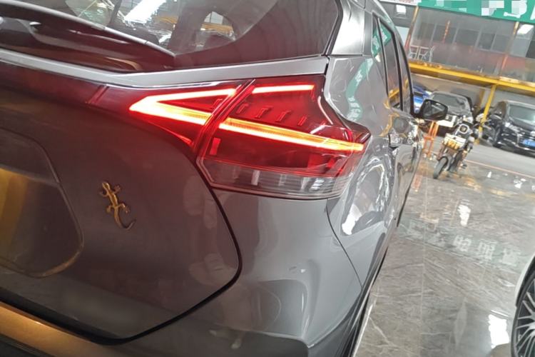 Used Nissan Kicks 2022 1.5L CVT XL Fashion Edition Right Rear Taillight