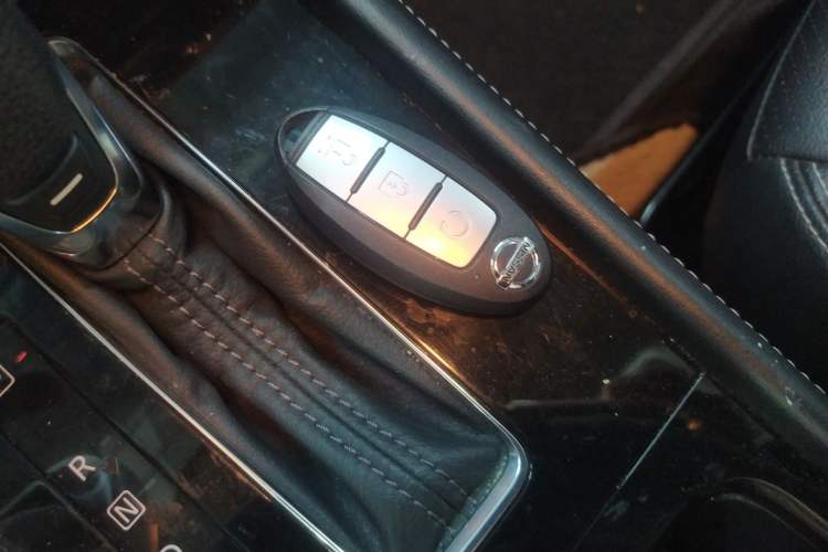 Used Nissan Kicks 2022 1.5L CVT XV Luxury Edition Interior 1