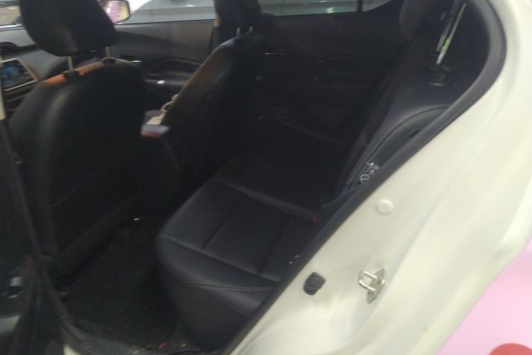 Used Nissan Kicks 2022 1.5L CVT XV Luxury Edition Interior 4