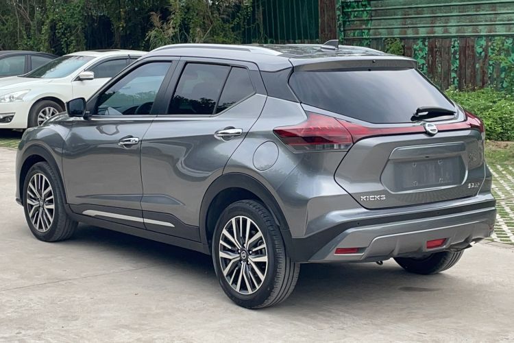 Used Nissan Kicks 2022 1.5L CVT XV Luxury Edition Exterior 2