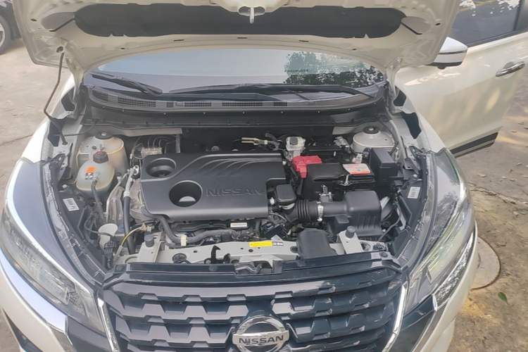 Used Nissan Kicks 2022 1.5L CVT XV Luxury Edition Engine Bay