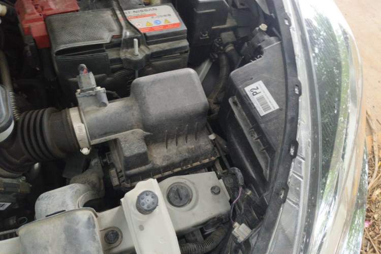 Used Nissan Kicks 2022 1.5L CVT XL Fashion Edition Engine Bay Left