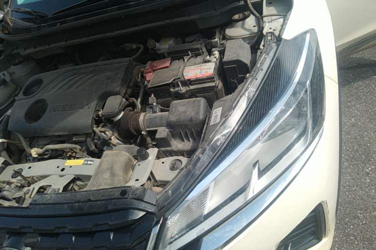 Used Nissan Kicks 2022 1.5L CVT XL Fashion Edition Engine Bay Left