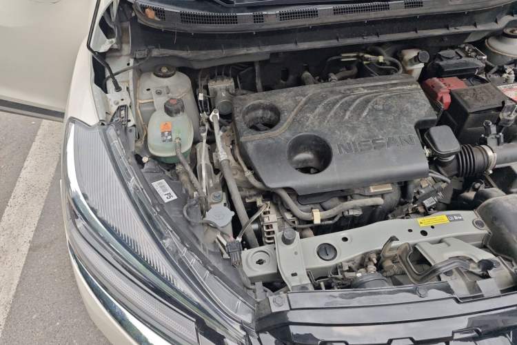 Used Nissan Kicks 2022 1.5L CVT XV Luxury Edition Engine Bay Right