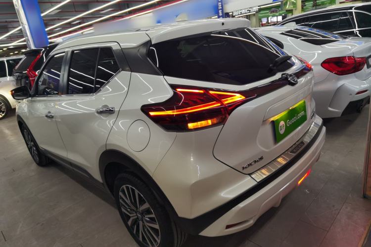 Used Nissan Kicks 2022 1.5L CVT XV Luxury Edition Exterior 4