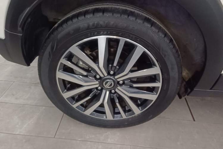 Used Nissan Kicks 2022 1.5L CVT XV Luxury Edition Exterior 8