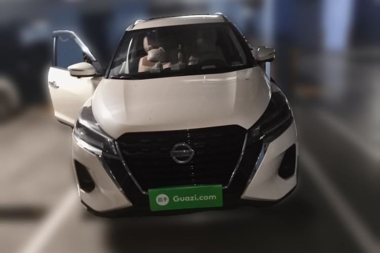 Used Nissan Kicks 2022 1.5L CVT XV Luxury Edition Front