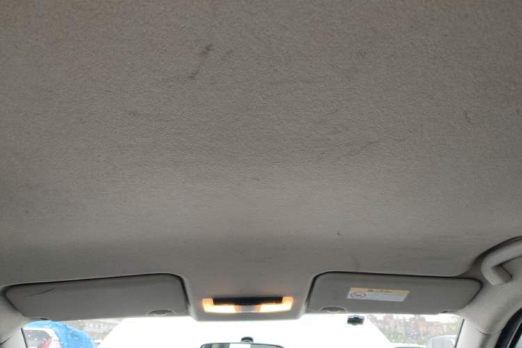 Used Nissan Kicks 2022 1.5L CVT XL Fashion Edition Headliner