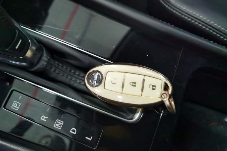 Used Nissan Kicks 2022 1.5L CVT XV Luxury Edition Interior 1