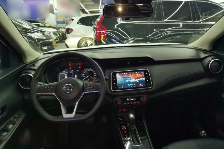 Used Nissan Kicks 2022 1.5L CVT XV Luxury Edition Interior 2