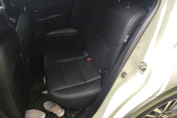 Used Nissan Kicks 2022 1.5L CVT XV Luxury Edition Interior 4