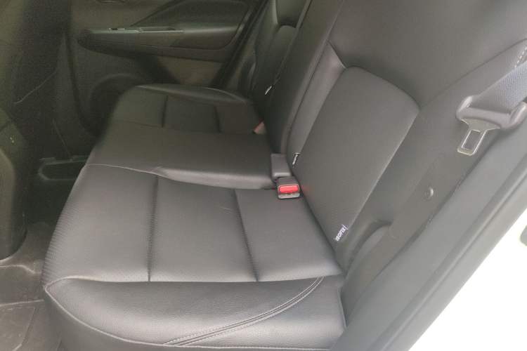 Used Nissan Kicks 2022 1.5L CVT XV Luxury Edition Left Rear Seat