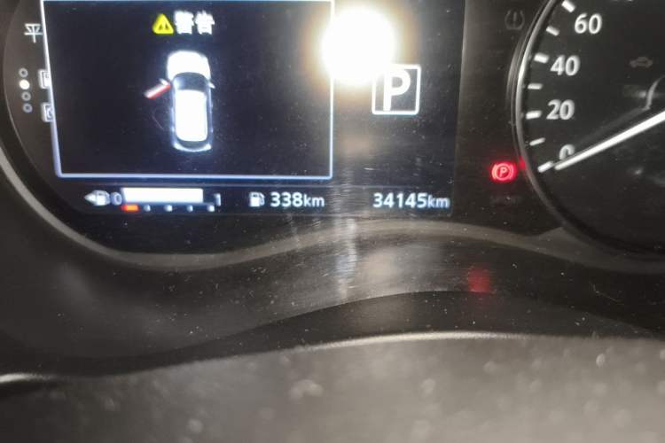 Used Nissan Kicks 2022 1.5L CVT XV Luxury Edition Odometer Close Up
