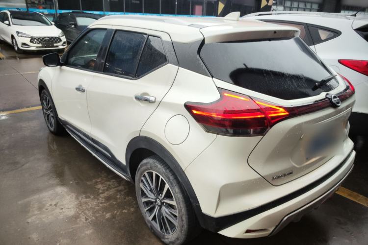 Used Nissan Kicks 2022 1.5L CVT XV Luxury Edition Rear Left 45 Deg