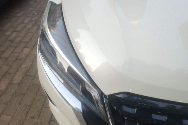 Used Nissan Kicks 2022 1.5L CVT XV Luxury Edition Right Front Headlight