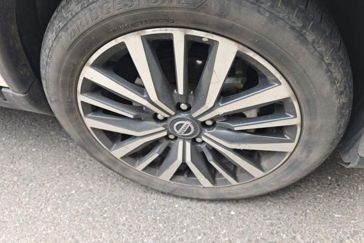 Used Nissan Kicks 2022 1.5L CVT XV Luxury Edition Right Front Wheel Hub