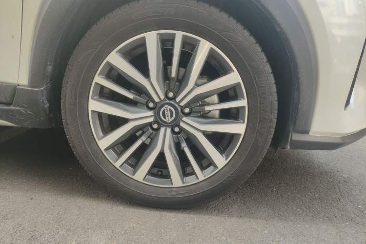 Used Nissan Kicks 2022 1.5L CVT XV Luxury Edition Right Front Wheel Hub