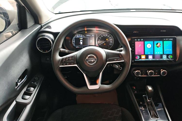Used Nissan Kicks 2022 1.5L CVT XL Fashion Edition Steering Wheel