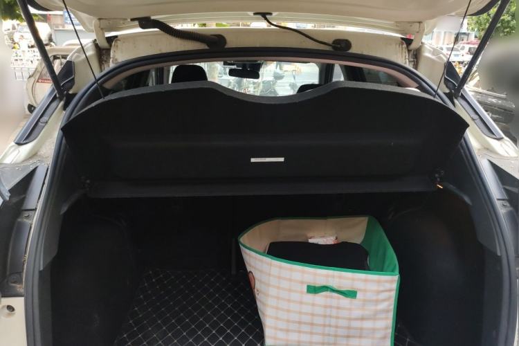 Used Nissan Kicks 2022 1.5L CVT XV Luxury Edition Trunk