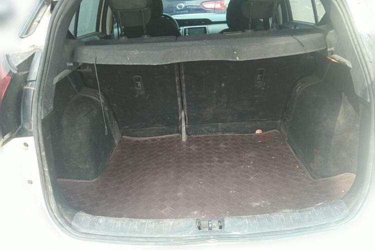 Used Nissan Kicks 2022 1.5L CVT XL Fashion Edition Trunk