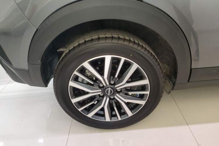 Used Nissan Kicks 2023 Jingqing Edition 1.5L Unleash Pure "Jing" – The Luxurious Version Exterior 8