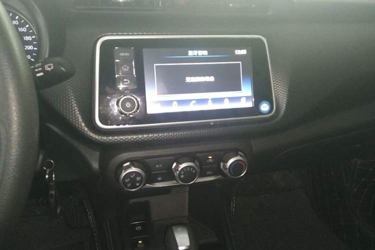 Used Nissan Kicks 2023 Jingqing Edition 1.5L Combining "Power" with a Stylish Touch Interior 2