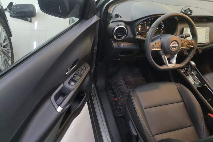 Used Nissan Kicks 2023 Jingqing Edition 1.5L Unleash Pure "Jing" – The Luxurious Version Interior 3