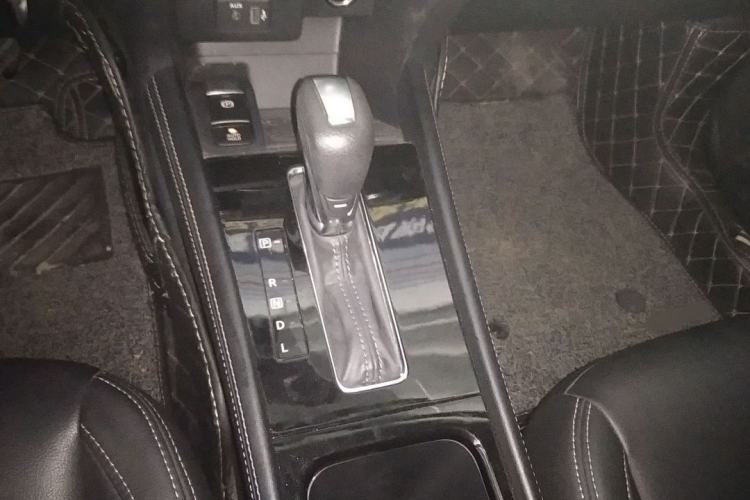 Used Nissan Kicks 2023 Jingqing Edition 1.5L Combining "Power" with a Stylish Touch Interior 4