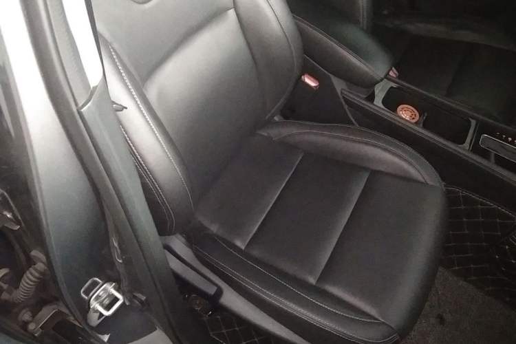 Used Nissan Kicks 2023 Jingqing Edition 1.5L Combining "Power" with a Stylish Touch Interior 9